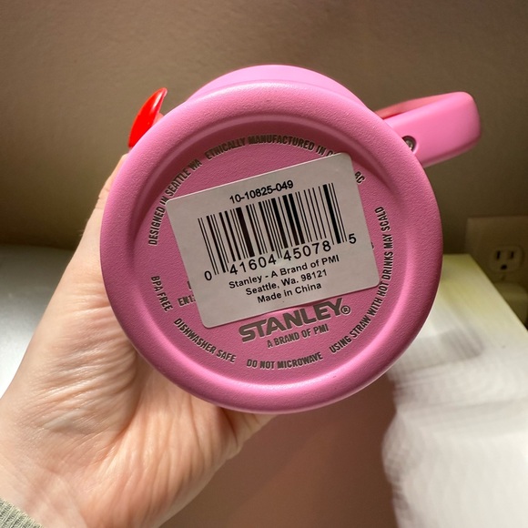 NWT Valentine’s Day Stanley 40 oz 2025 Sweet Hearts - Picture 7 of 8